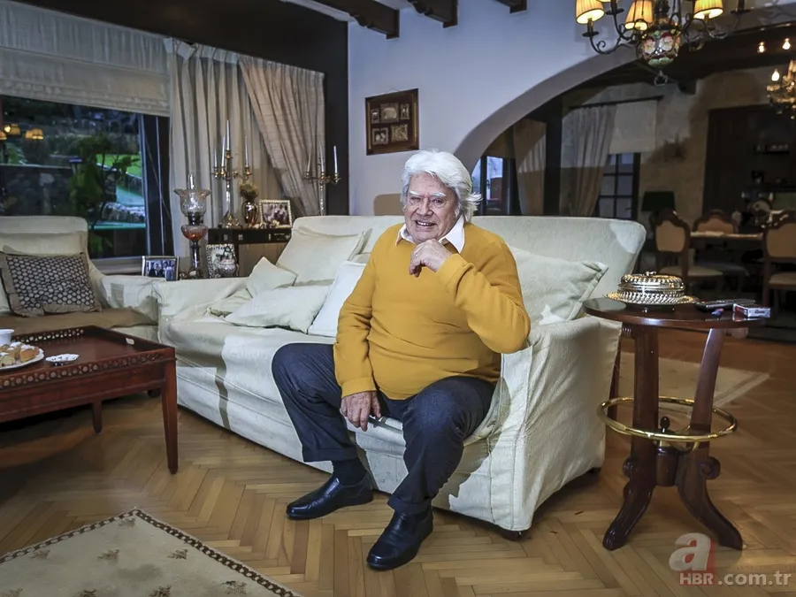 Cüneyt Arkın: Mehmetçiğimiz her yerde destan yazıyor 16