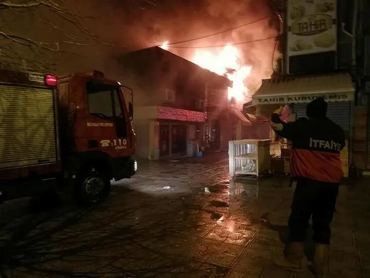 Son dakika: Afyonkarahisar’da korkutan yangın! 10 iş yeri alevlere teslim oldu