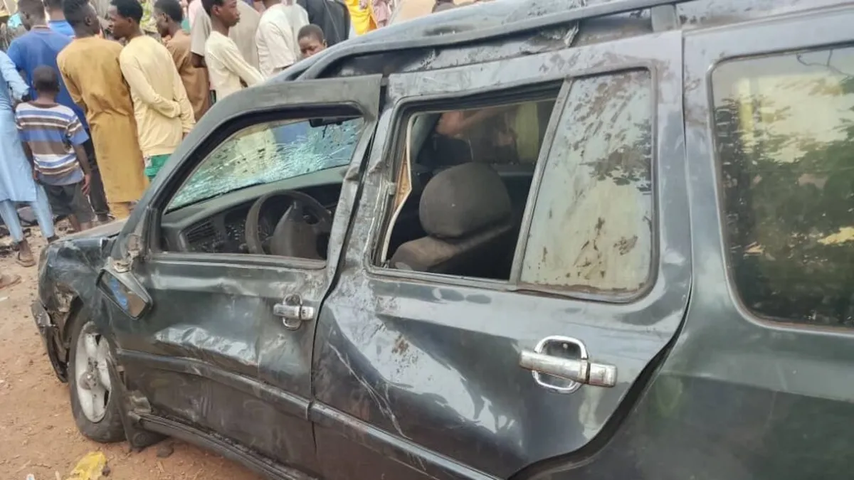 Nijerya'da katliam gibi kaza: Kamyon kalabalığa daldı