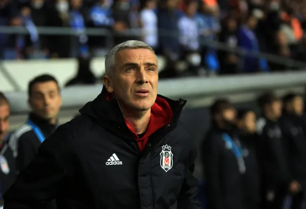 Beşiktaş Teknik Direktörü Önder Karaveli’den Adana Demirspor maçı yorumu