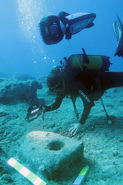 Antalya’da Osmanlı savaş gemisi batığı bulundu