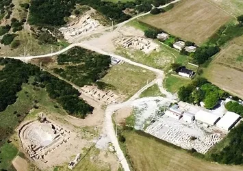 2 Bin 800 yıllık gümrük merkezi ortaya çıkıyor