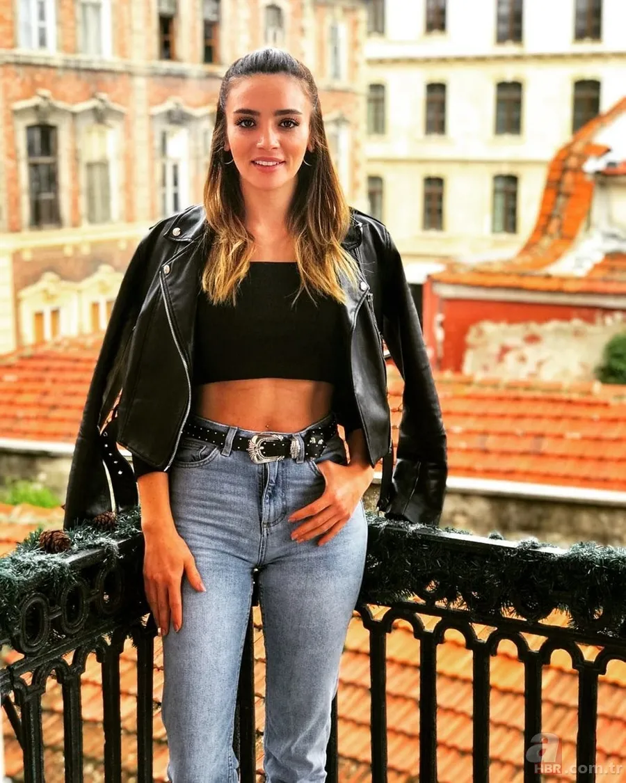 Sürpriz oyuncu! Gençliğim Eyvah Çağla kimdir? Zehra Yılmaz kimdir, kaç yaşında? 5