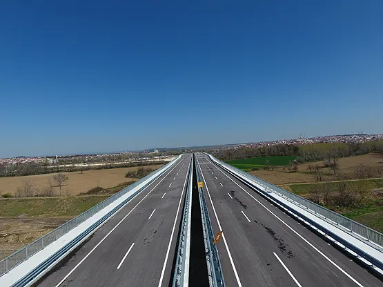 Türkiye'nin en büyük 2. viyadüğü açıldı - 1
