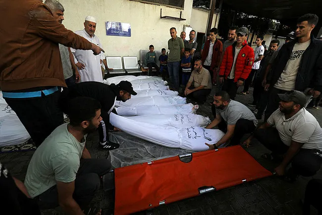 İsrailli şarkıcı Eyal Gonal soykırım çağrısı yaptı! Bunların gözü dönmüş...