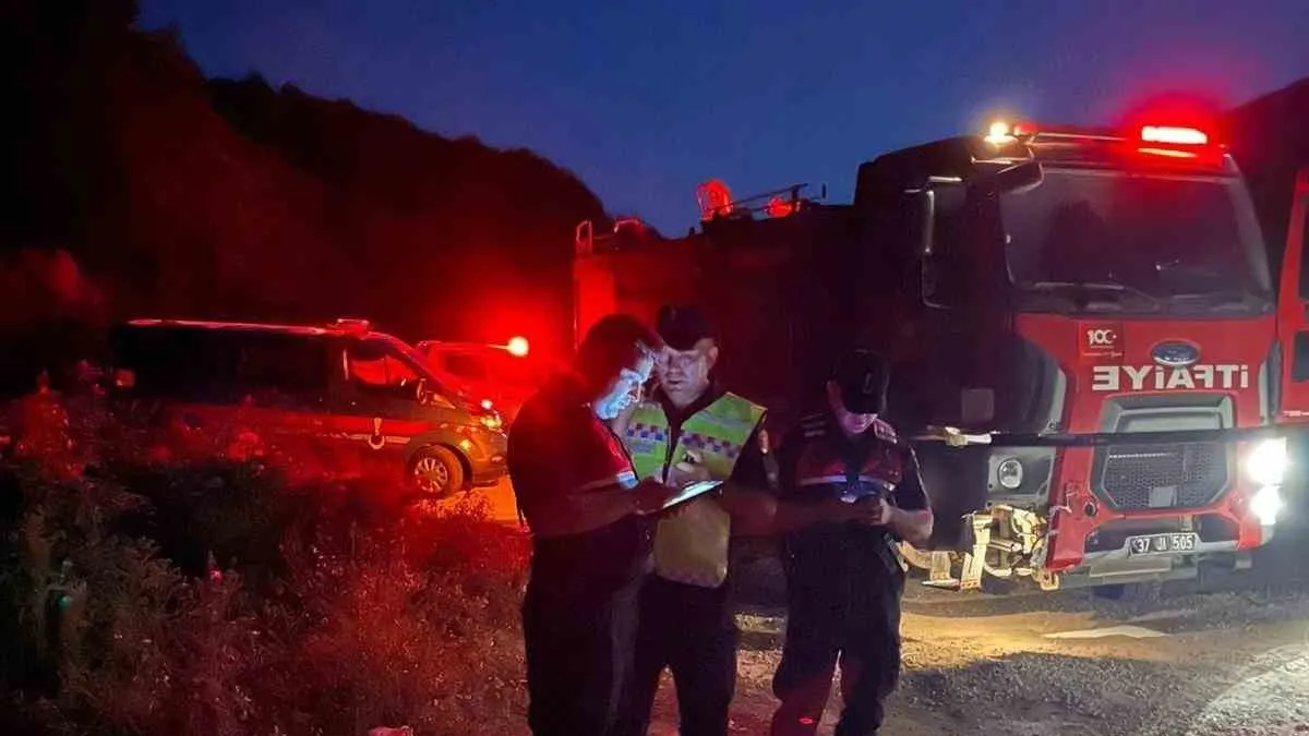 Yasağa uymayan 4 kişiye ceza yazıldı