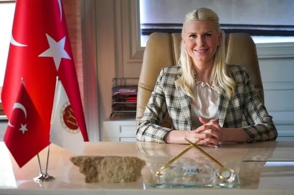 1664250282556.jpeg Bilecik Belediyesinde yeni skandal! CHP’li Melek Mızrak Subaşı gündemden düşmüyor! Konser araçlarının yakıtı vatandaşın cebinden - 3