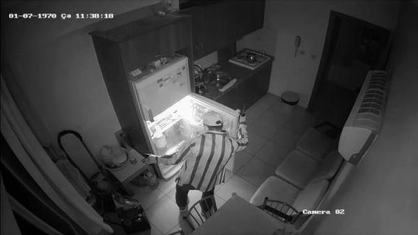 1605356195074.jpg Soymak için girdiği iş yerinde öyle bir şey yaptı ki... - 1