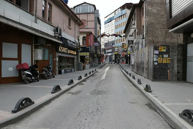 Kastamonu'da koronavirüs tedbirlerinden sonra vaka sayısında yüzde 70 düşüş yaşandı - 4