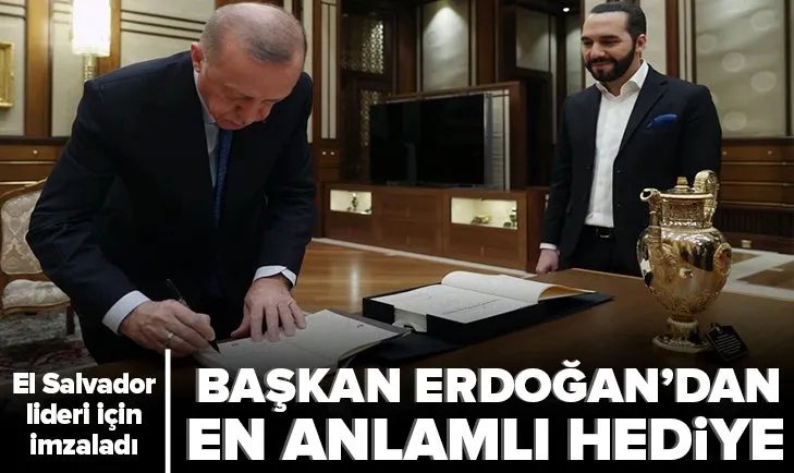 Başkan Erdoğan’dan El Salvador Cumhurbaşkanı’na kitap hediyesi