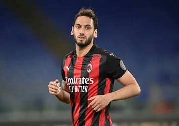 Juventus'ta Hakan Çalhanoğlu sesleri yükseliyor