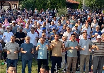 Orman yangınlarının devam ettiği Karabük’te yağmur duası