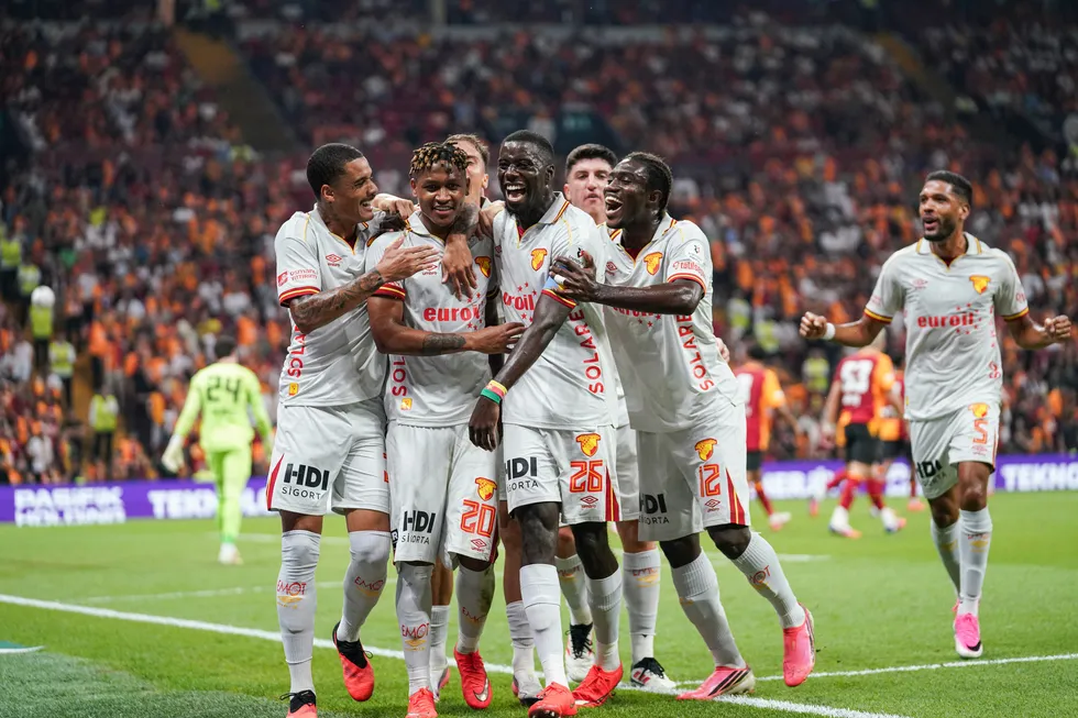 canli-anlatim-galatasaray-goztepe-1788034425109.jpg Seyrantepe’de gol düellosunu Aslan kazandı! Maç sonucu: Galatasaray 3-2 Göztepe - 6