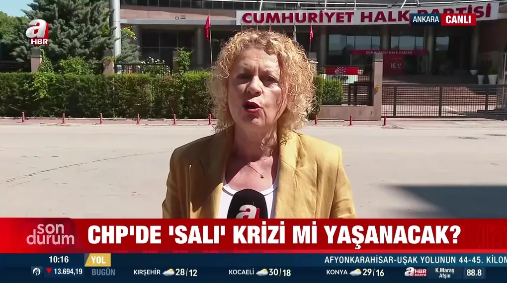 CHP'de grup toplantısı krizi