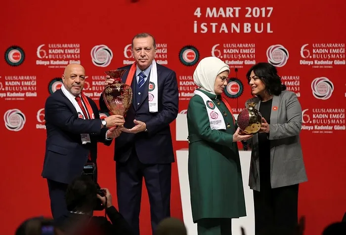 Cumhurbaşkanı Erdoğan: 16 Nisan bu tezgahı bozma günüdür! - 1