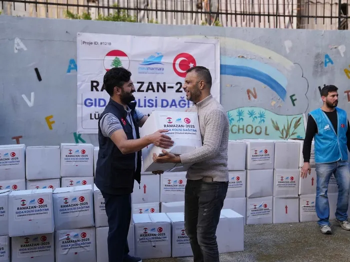 mavi-marmara-dernegi-2026-ramazan-yardimlari-icin-15-bolgede-seferberlik-baslatti-1771320157848.jpg Mavi Marmara Derneği 2026 Ramazan yardımları için 15 bölgede seferberlik başlattı - 1