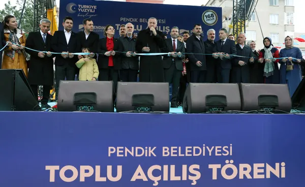 Hizmet siyasetinde yeni durak Pendik! Başkan Erdoğan 168 projenin açılışını yaptı