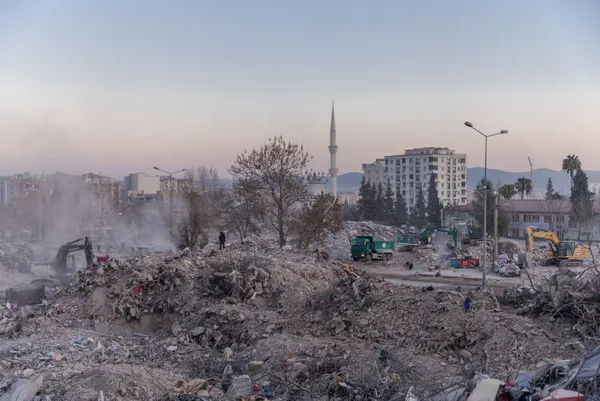 turkiyenin-deprem-gercegi-evim-depreme-dayanikli-mi-1677224208021.jpg Türkiye'nin deprem gerçeği! Evim depreme dayanıklı mı? - 2