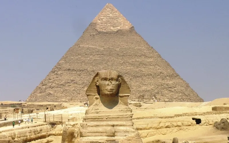 keops piramidi giza piramidi hakkinda