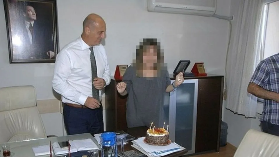 CHP’li Kadıköy Belediyesi’nde tecavüz skandalı! Tuvalette ve otelde sistematik tecavüz