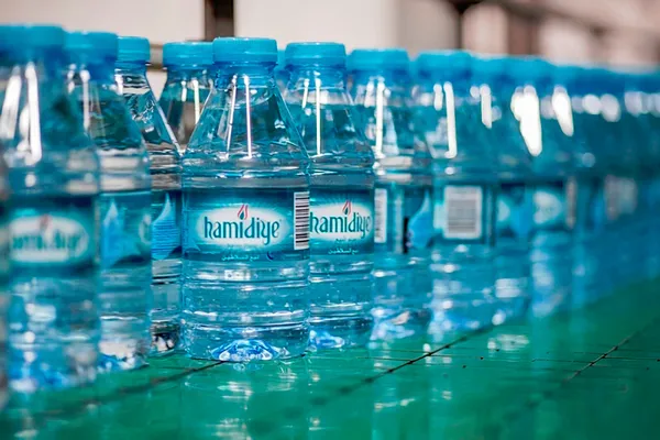 İBB’den milletin ekmeğine suyuna zam yağmuru! Bayiler ayaklandı