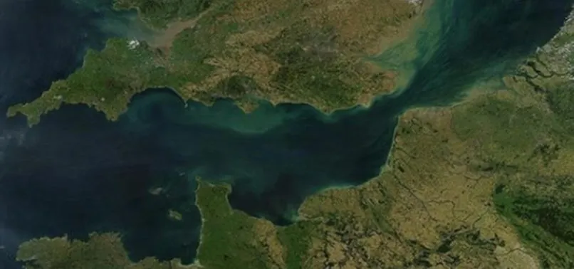 Hadi İpucu: Atlas Okyanusu'na Manş Denizi'ne ve Akdeniz'e kıyısı olan tek ülke hangisi?