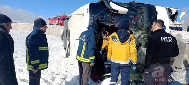 Son dakika: Van’da yolcu otobüsü devrildi! Çok sayıda yaralı var