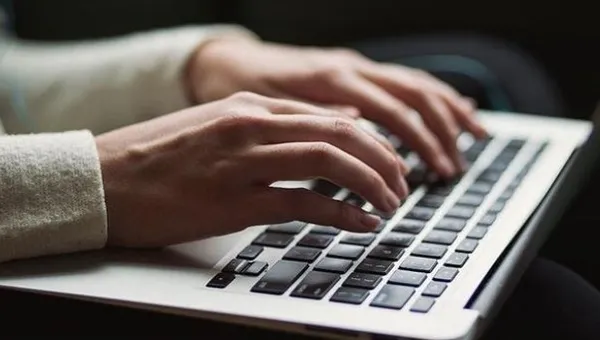 Sosyal medya bunu tartışmıştı! Basın Kanunu teklifinde kritik gelişme