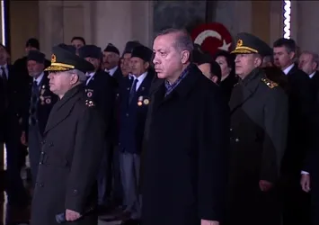 Devlet erkanı Anıtkabir'de