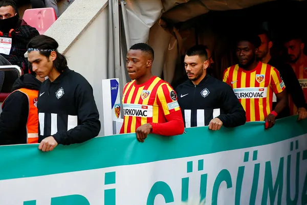 kayserispor-tek-golle-kazandi-kayserispor-altay-1-0-mac-sonucu-ozet-1641740959104.jpg Kayserispor tek golle kazandı! Kayserispor - Altay: 1-0 | MAÇ SONUCU - ÖZET - 1