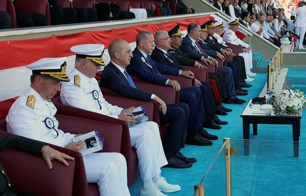 Başkan Erdoğan’dan MSÜ diploma ve sancak devir teslim töreninde önemli mesajlar: Sadece oyun kuran değil oyun bozan bir ülkeyiz