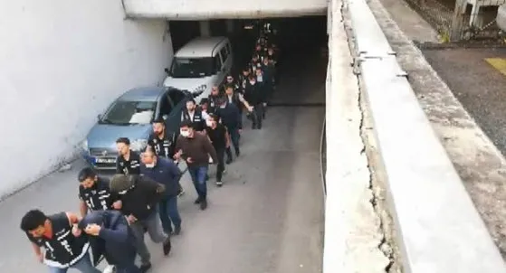 Son dakika: Maltepe Belediyesi'nde rüşvet operasyonu! 5 kişi tutuklandı - 3