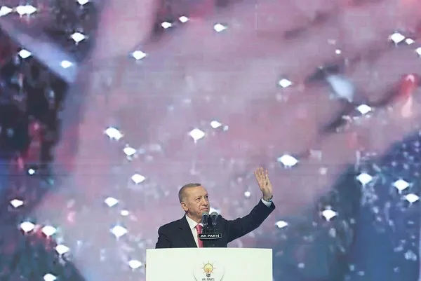 AK Parti startı Doğru zaman doğru adam sloganıyla verdi! Başkan Erdoğan seçim beyannamesini açıkladı