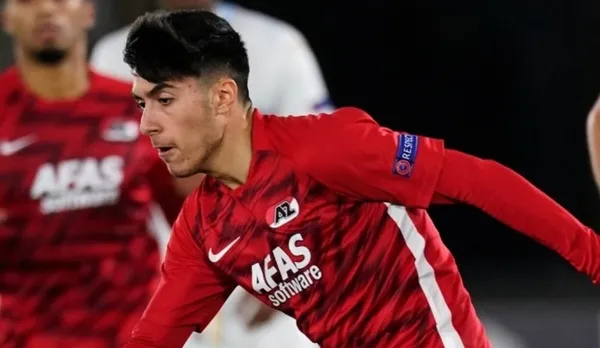 galatasaraydan-yusuf-barasi-icin-transfer-girisimi-yeni-sozlesmeyi-reddetti-1641076674140.jpg Galatasaray'dan Yusuf Barasi için transfer girişimi! Yeni sözleşmeyi reddetti - 1
