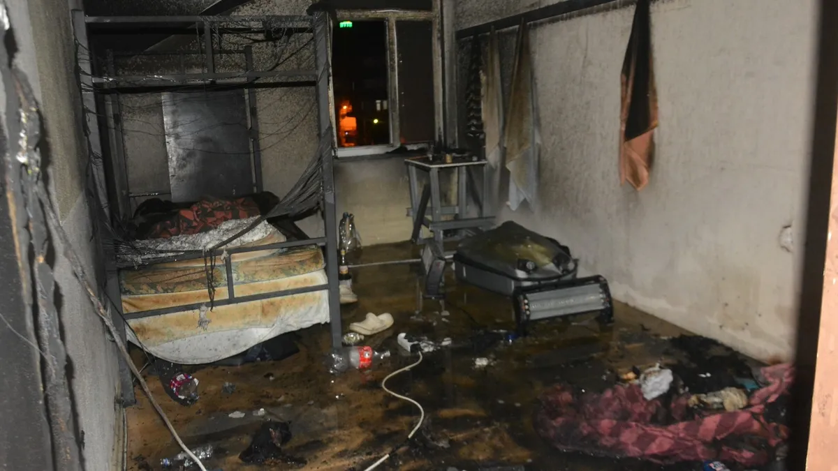 Ordu’da korkutan yangın! İşçilerin kaldığı binada çatı alevler içinde kaldı