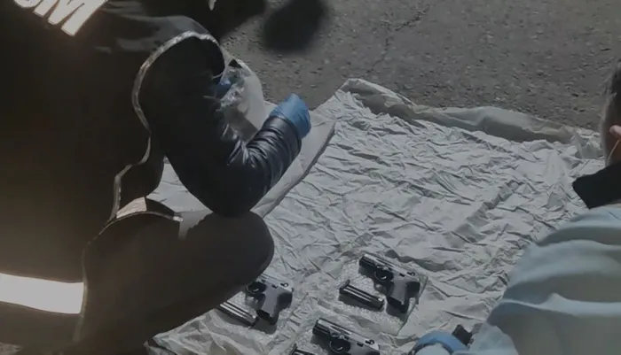 Son dakika: Diyarbakır'da 37 ruhsatsız tabanca ele geçirdi - 1