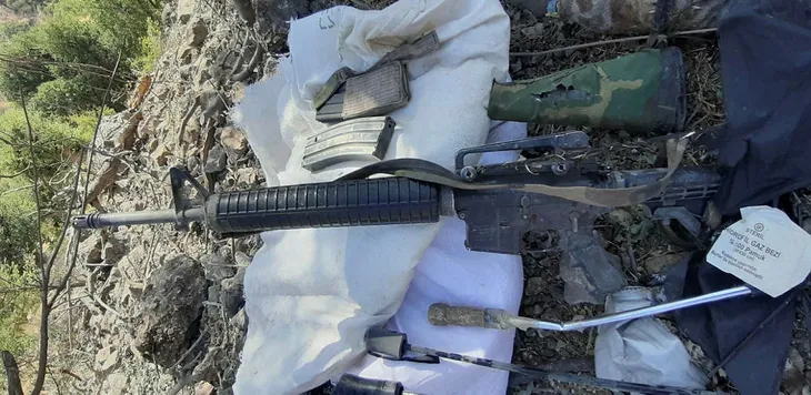 Siirt’te çok sayıda mühimmat ele geçirildi - 1