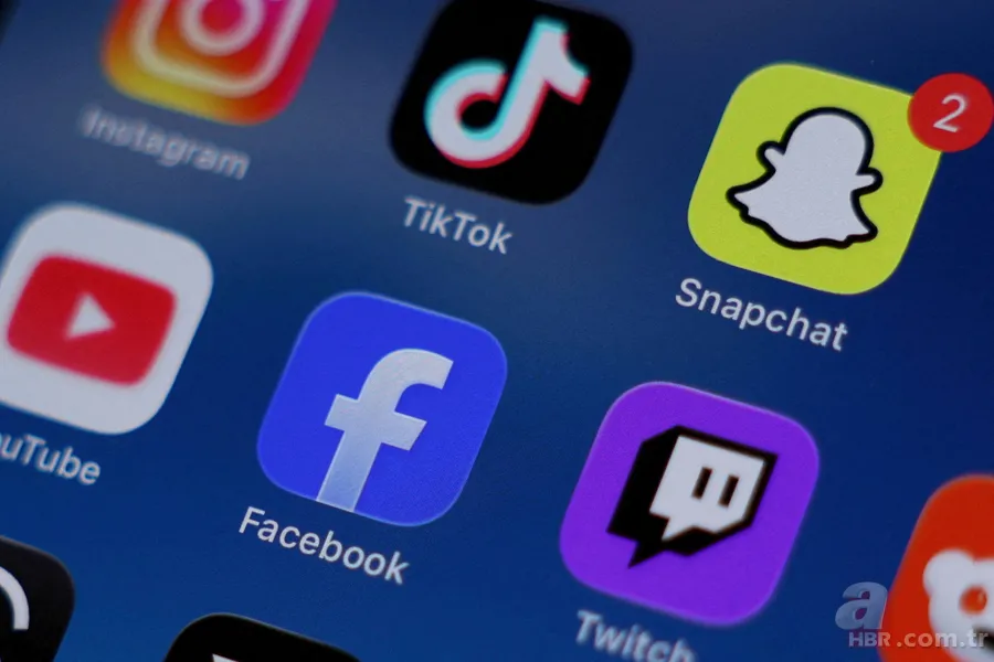 Macron’dan ABD’ye dijital savaş uyarısı! “Sosyal medya üzerinden Avrupa’ya saldıracaklar” 7