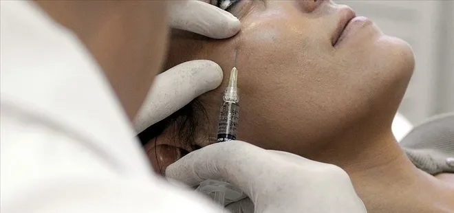 Sosyal medya estetik isteğini 18 yaş altına düşürdü