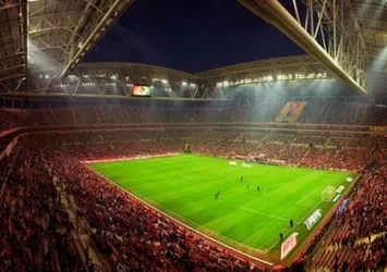 Galatasaray'da hedef 30 bin kombine