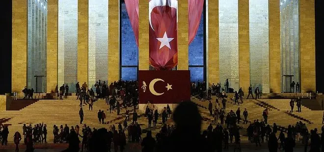 10 Kasım resmi tatil mi, hangi güne denk geliyor? 10 Kasım'da okullar açık mı?