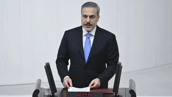 1703178779460.jpg Bakan Fidan’ın terörle mücadele açıklaması HDPKK’nın zoruna gitti! “Terörle mücadelemiz Irak’ta da hız kesmeden devam ediyor” - 5