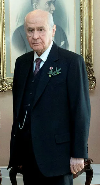 Bahçeli'ye 'zeytin dalı' hediyesi - 1