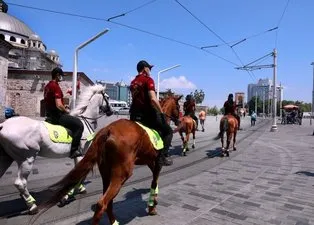 Atlı birlikler Taksim'e indi