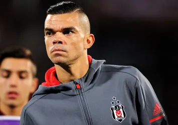 Pepe'den flaş karar! Yönetime iletti...