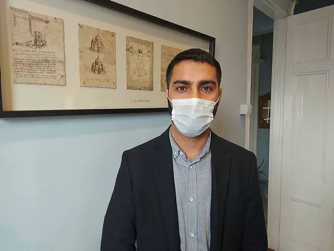 izmirde-doktor-tibbi-sekreteri-boyle-tehdit-etti-holteri-takmazsaniz-kafaniza-sikarim-1616744151405.jpg İzmir'de doktor, tıbbi sekreteri böyle tehdit etti: Holteri takmazsanız kafanıza sıkarım - 2