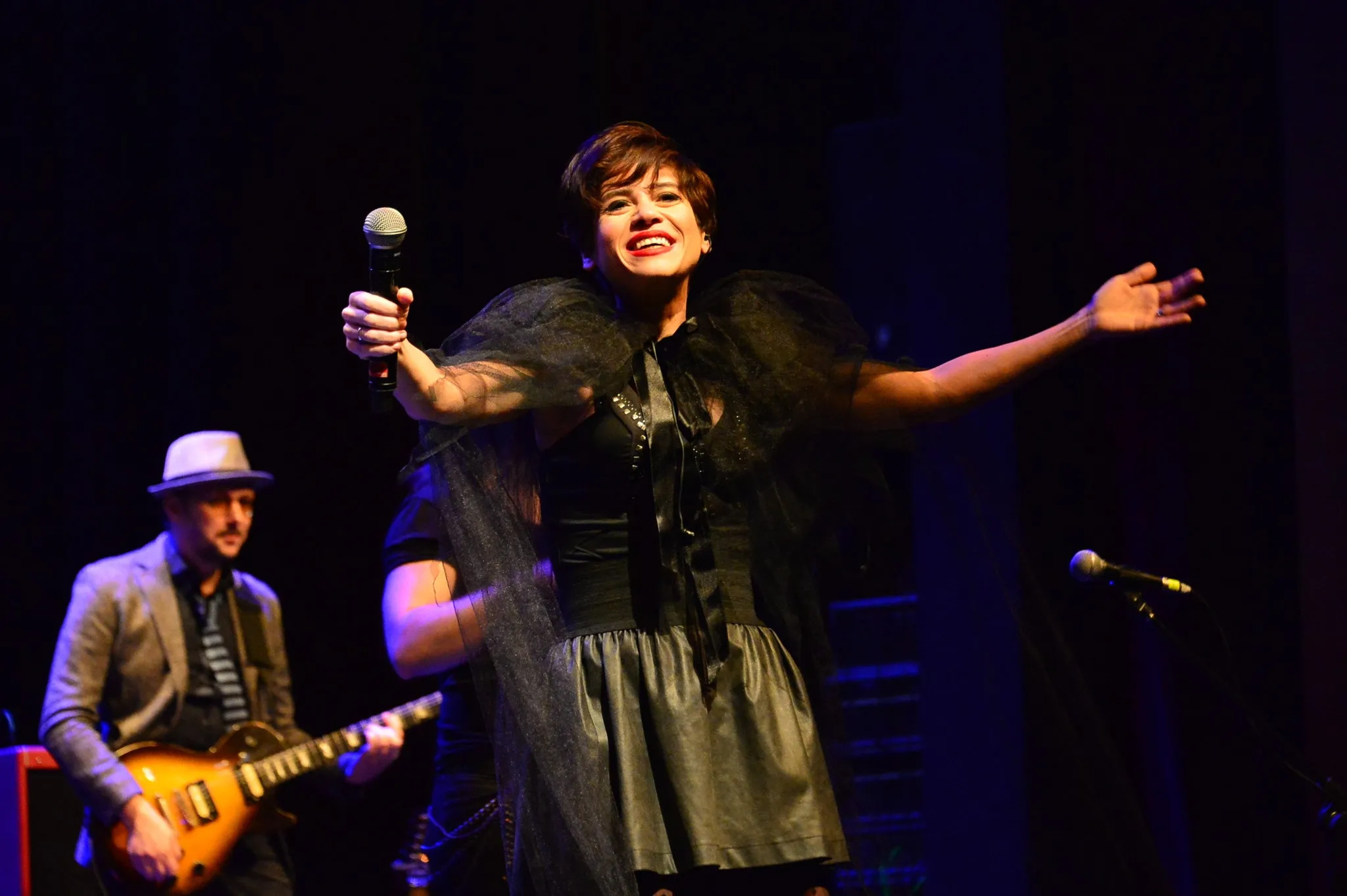 Aydilge ameliyat oldu! Operasyon sonrası hayranlarına böyle seslendi