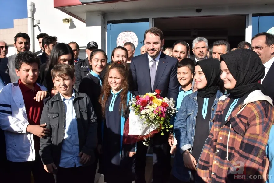 Bakan Berat Albayrak'a Samsun'da sevgi seli 5