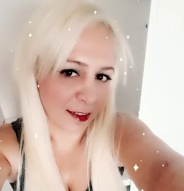 antalyada-yurek-yakan-olay-evinde-olu-bulunan-duygudan-annesine-son-mesaj-beni-oldurecekler-1665390170130.jpg Antalya’da yürek yakan olay! Evinde ölü bulunan Duygu’dan annesine son mesaj: Beni öldürecekler - 1