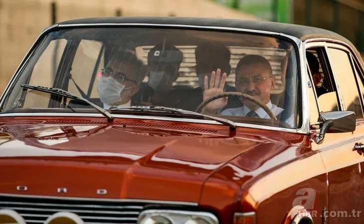 Cumhurbaşkanı Yardımcısı Fuat Oktay 1960 model klasik otomobil kullandı
